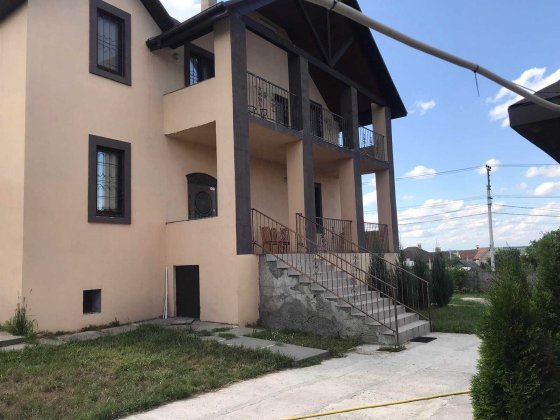 Оренда будинку можна для сім'ї під офіс Генератор Горенка