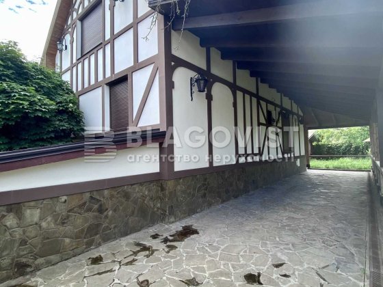 Будинок для проживання або відпочинку біля р. Десна Зазимье