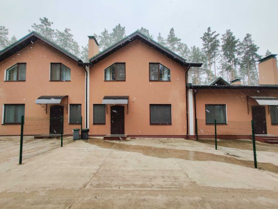 Оренда таунхауса с. Мощун (є підключення генератора) Мощун