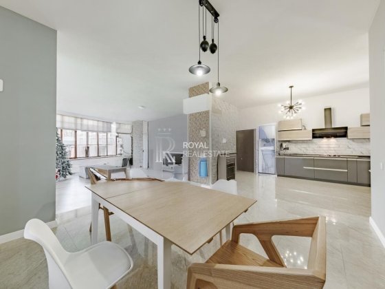 Оренда будинку Мощун 7к 330м2 Бучанський район Пуща-Водиця Сонячна вул Мощун