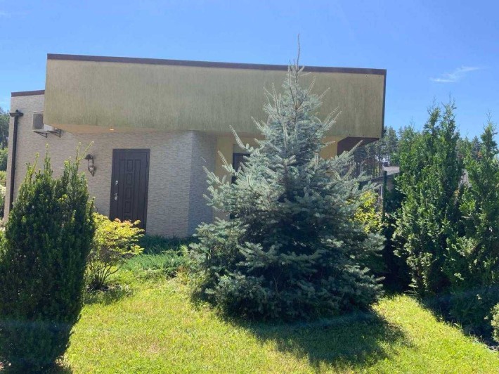 Затишне житло за містом в оренду від власника - фото 1