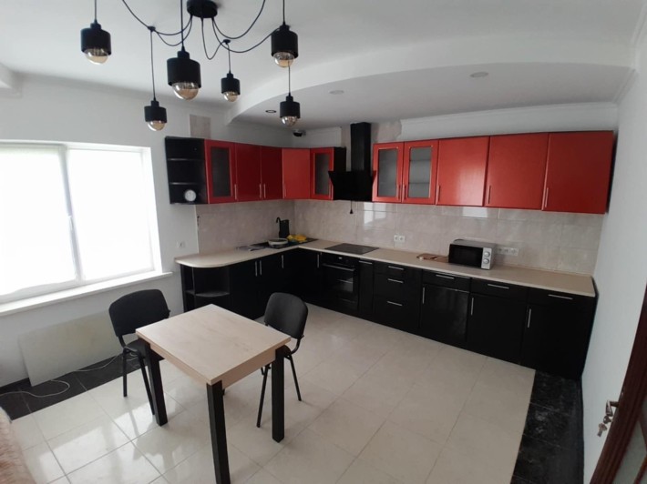 Довгострокова оренда будинку - фото 1