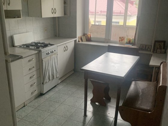 Оренда кімнати в квартирі . Самий Центр. Хмельницкий