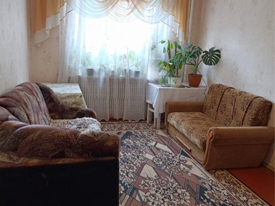 Здам кімнату для дівчини, Озерна Хмельницкий