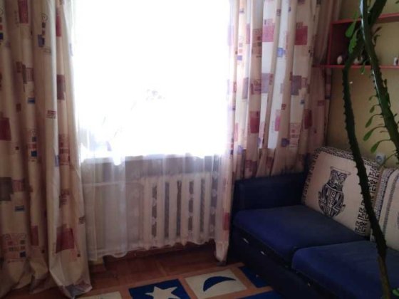 Здам ХОРОШУ кімнату для дівчини / жінки в Центрі м. Бровари