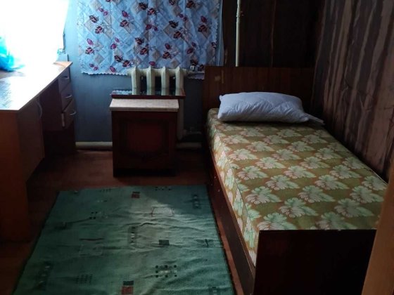 Сдам комнату на 2 чел или место в общежитии г.Вишнёвое ул. Чорновола 1 Вишневое