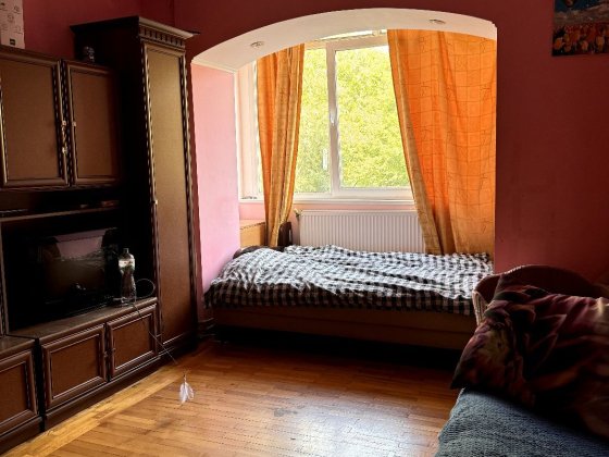 Підселення в окрему кімнату у 2 кімнатну квартиру Івано-Франківськ