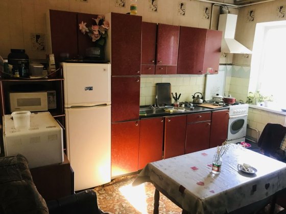 Здам гарну кімнату,1-й людині,біля Центрального парку.Приємна власниця