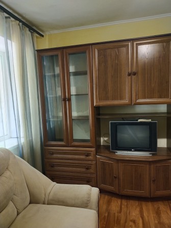 Оренда кімнати в гуртожитку - фото 1