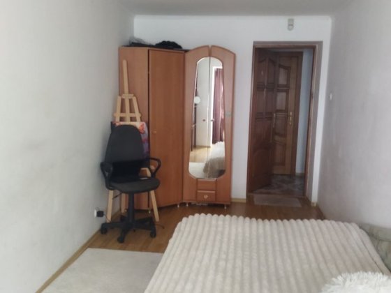 Здається окрема кімната для одної людини Ужгород