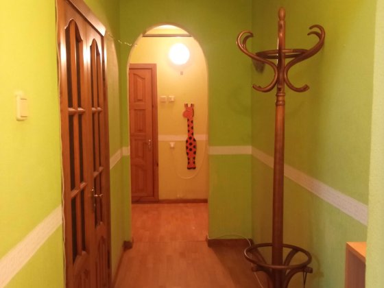 Здам кімнату на Троєщині в 3-кім. кв-рі, без господарів, для дівчини Київ