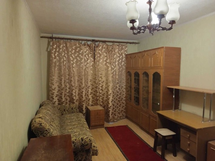 Здається однокімнатна квартира центр (площа) - фото 1