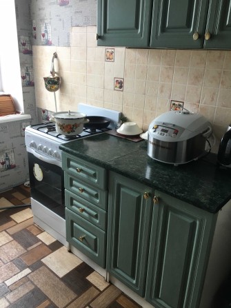 Сдам комнату в центре города ! - фото 1