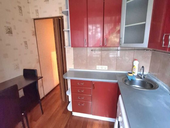 Здається 3 кімнатна квартира в районі Політеху. Чернігів