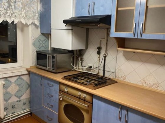 Здається кімната в 3 кімнатній квартирі в районі Л. Ратушної. Вінниця