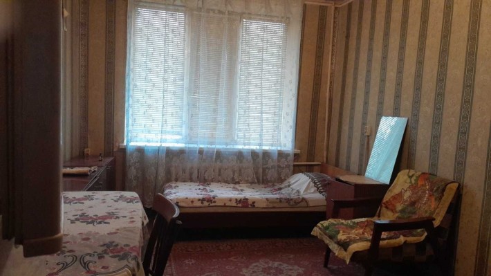 Сдам комнату в 3-ком коммуналке для парня прав.берег - фото 1