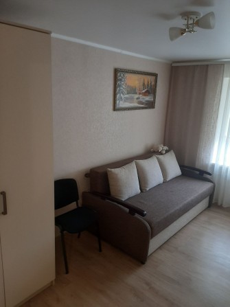 Сдам комнату в 2х комнатной  квартире  верх пр. О. Поля , возле Сильпо - фото 1