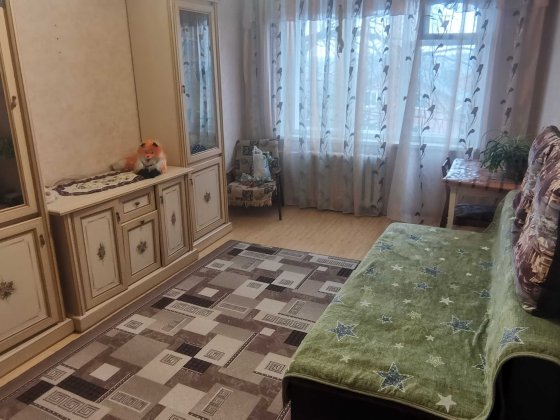 Кім біля 2ї лікарні зуп Грибоєдова для 1-2х людей