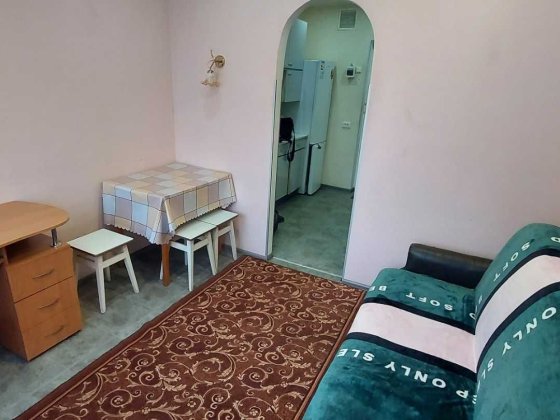 Сдам комнату в общежитие ул. Караваева ( низ пр. Петровского) Дніпро