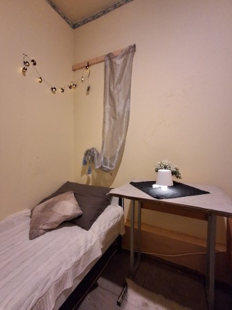 Здається двомісна кімната! Вул.Кирилівська - фото 1