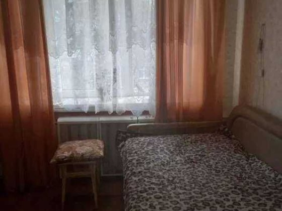 Здається кімната в гуртожитку м. Політехнічний інститут Київ