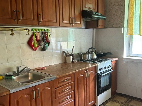 2 кімнати в 4-х кімнатній квартирі