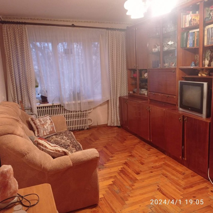 Сдам комнату в общежитии р-н Запорожье 1, Привокзальная 7 1500гр. - фото 1