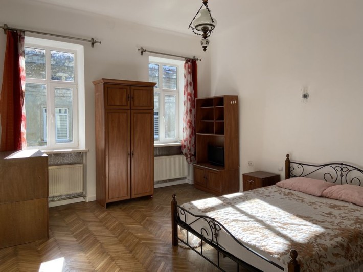 Оренда кімнати, підселення в центрі Львова, вул. Братів Рогатинців - фото 1