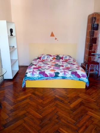 Одна кімната для дівчини або жінки від 18 до 45 років - фото 1