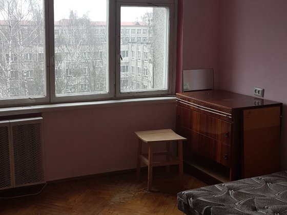 Оренда окремої кімнати у трьохкімнатній для хлопця Львів