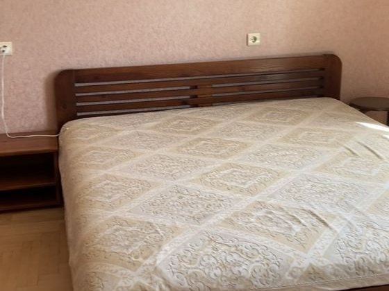 Здам комнату для девочки метро Иподром Київ