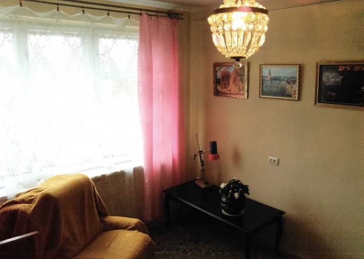 Оренда кімнати по вул. Наукова - фото 1