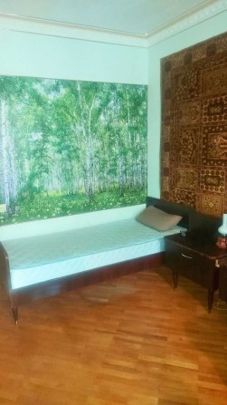 Оренда ізольованої кімнати в 3-ох кімн. квартирі по вул. Миколайчука - фото 1