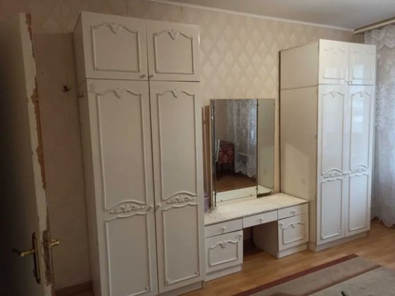 Здам кімнату для дівчини по вул Драгоманова, Дарницький р-н, м Позняки Київ