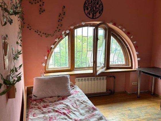 Сдается комната в частном доме 3км от метро Київ