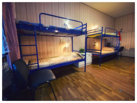 Хостел біля метро Палац України Киев