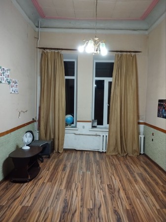 Комната в комуне для пары без детей, одного человека - фото 1