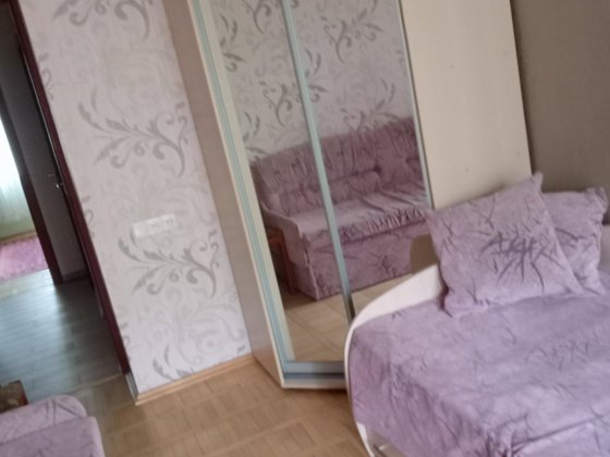 Оренда кімнати для дівчини,Тростянецька 12,м.Харківська Вирлиця,Позняк Київ