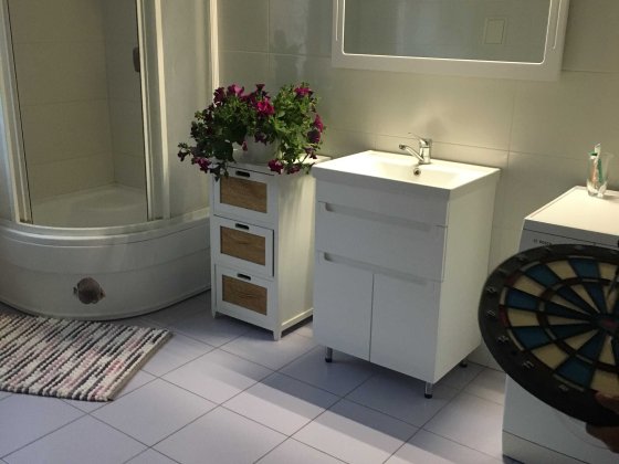 Здам в оренду   дві кімнати в  будинку Київ