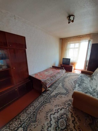 Без хозяев сдам комнату ул Героев Днепра метро Героев Днепра 8 минут - фото 1