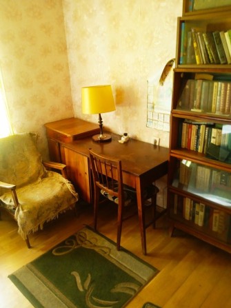 Сдам комнату для девушки от 18 до 30 лет - фото 1