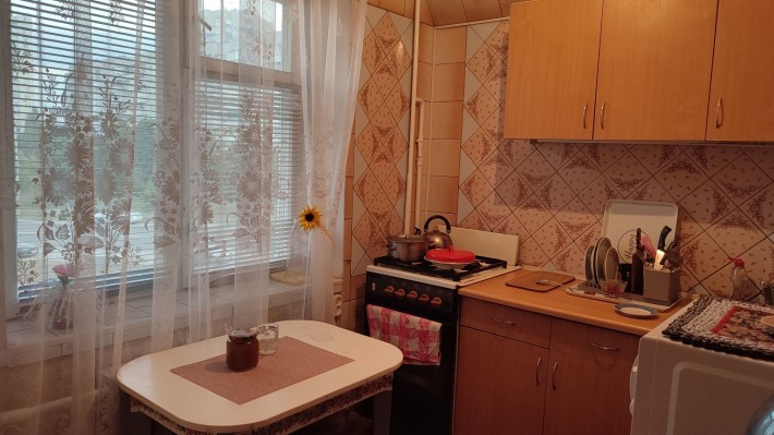 Здам кімнату з окремим холодильником біля м.Оболонь - фото 1