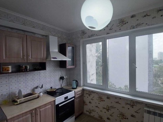 Кімната для хлопця м. Вокзальна, Ашан, Борщагівка, Махова Киев