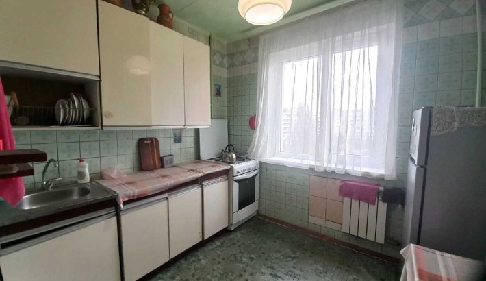 Оренда кімнати Вул. Героїв Дніпра 71 Метро Героїв Дніпра - фото 1