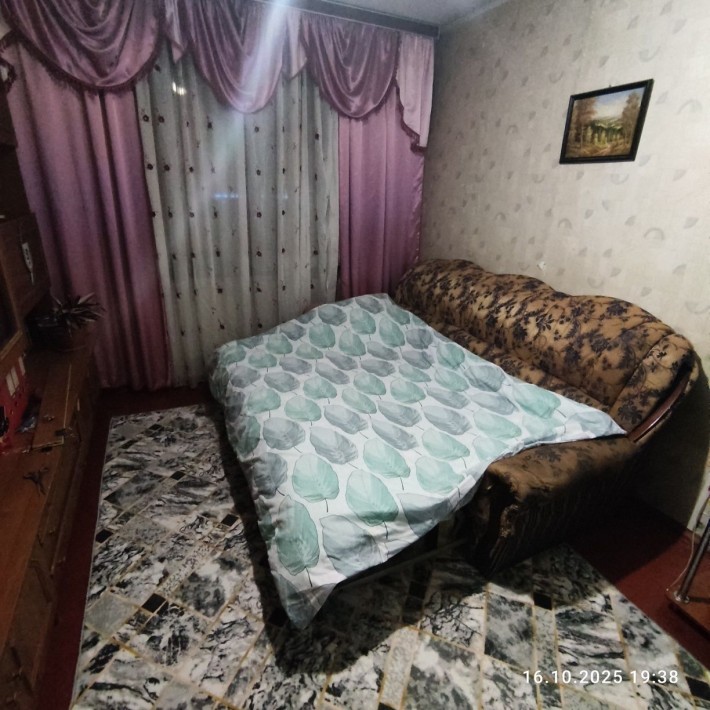 Здам кімнату дівчині/молодій жінці (можна з котиком) на Троєщині. - фото 1