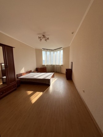 Здається кімната з 15 листопада, метро Позняки 5 хвилин - фото 1