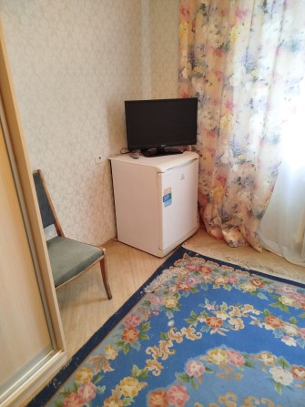 Оренда кімнати в гуртожитку  на Воскресенці. Без власників. - фото 1