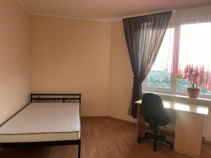 Оренда кімнати вулиця Чаадаєва 2 в, парк Совки, метро Святошин - фото 1