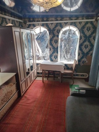 Сдам комнату одной женщине в доме, Подгородное - фото 1