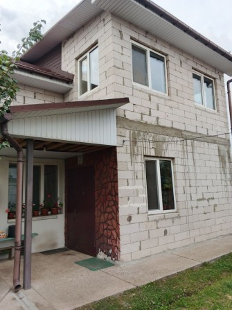 Здаються 2 кімнати,для жінок.Комуналки немае. - фото 1